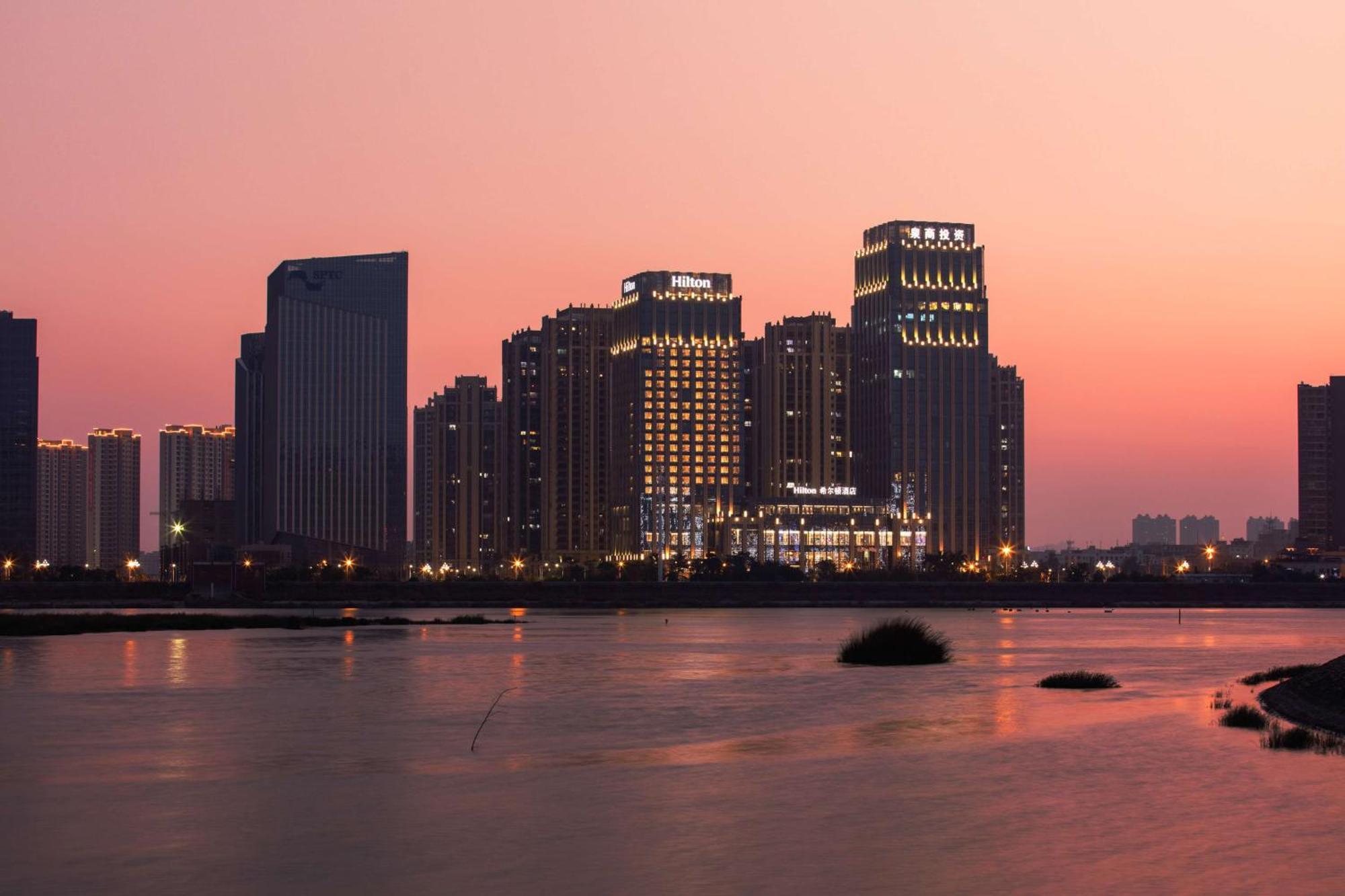 Hilton Quanzhou Riverside Eksteriør billede